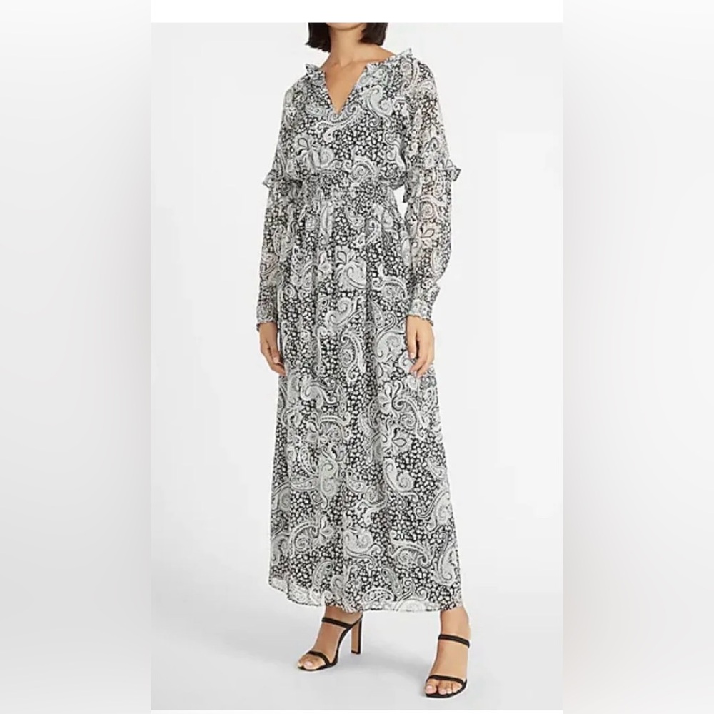 Express Black & White Paisley Maxi Dress - Women's Long Sleeve